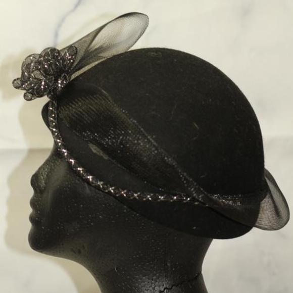 Black Wool & Lace Clouche Hat main image 8